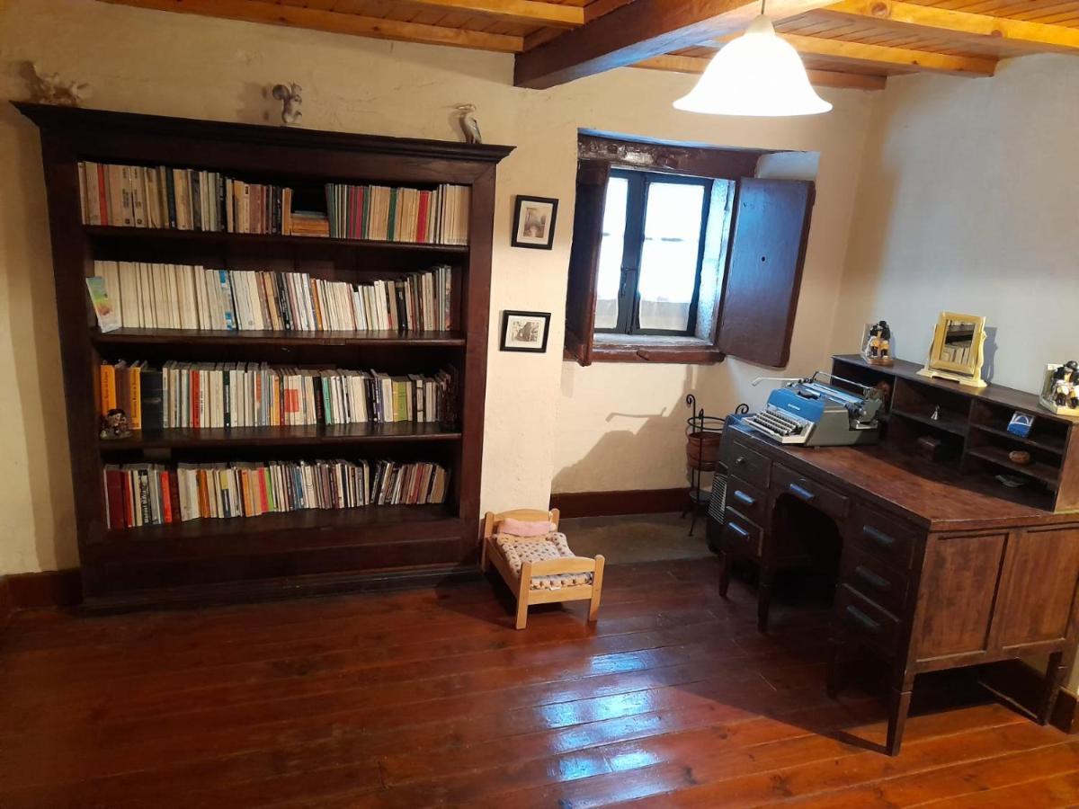 Albergue Rectoral De Romean O Corgo Buitenkant foto